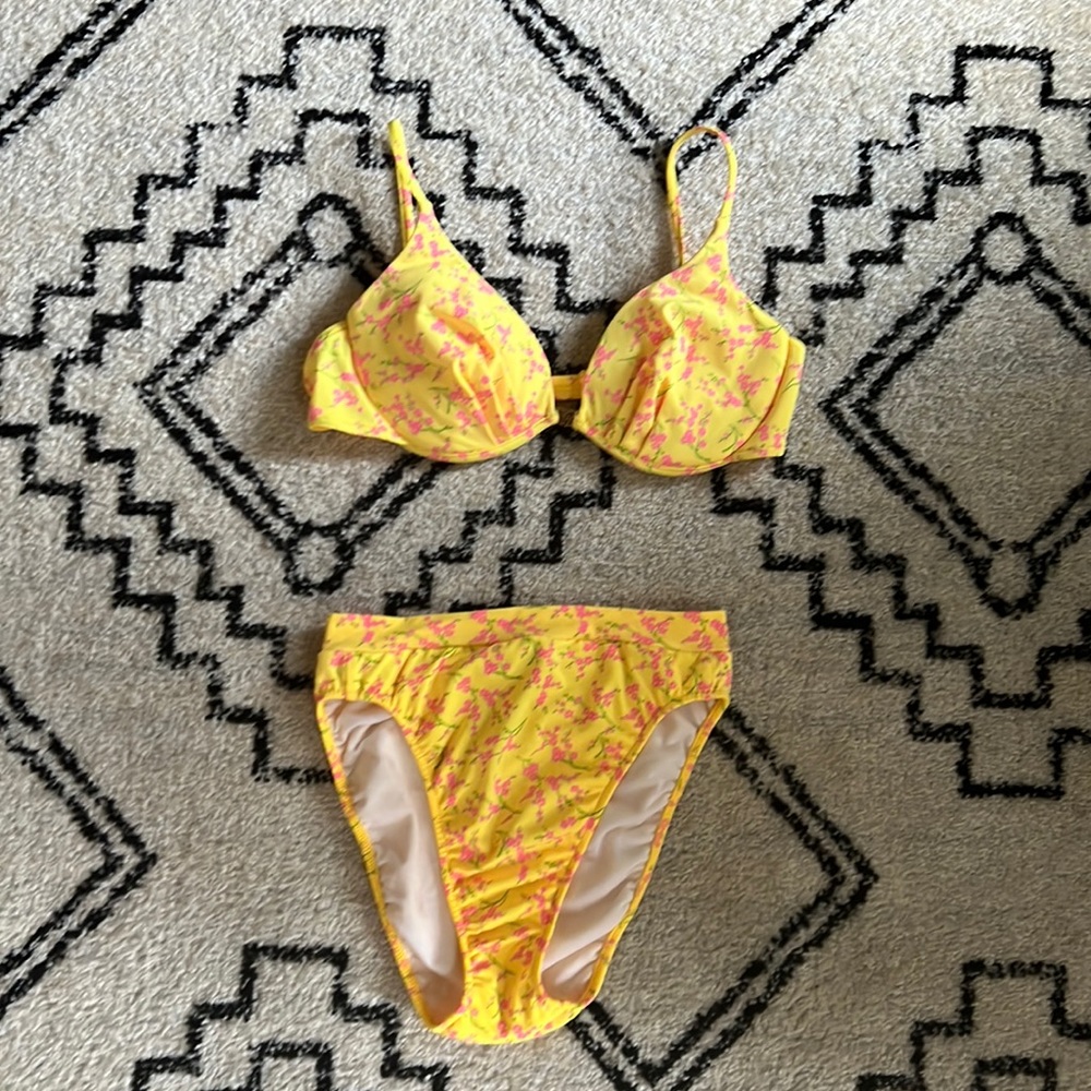 Vintage 1990’s Yellow Pink Floral Bikini Swimsuit Set High Waist Bottoms